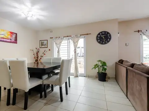 Casa en Venta en Flores, USD 290.000