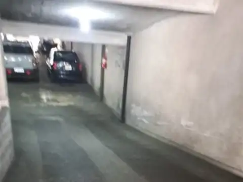 EN ALQUILER COCHERA EN MITRE 900