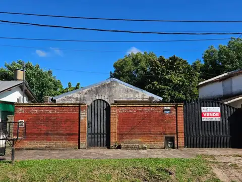 VENTA Casa con amplio lote,  Escobar, Excelente ubicación, Oportunidad 