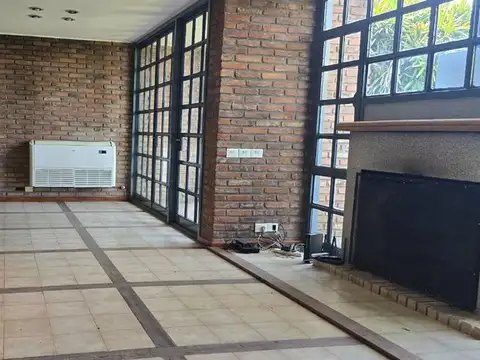 Venta chalet  dos plantas villa Sarmiento z/oeste