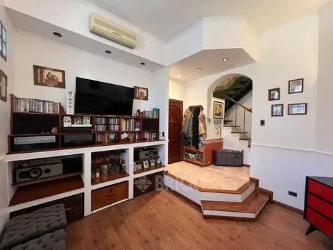 (VENTA EN BLOCK EN ESQUINA) 2 UNIDADES EN LOTE PROPIO DE 12.31X13.08 MTS EN ZABALA AL 3600