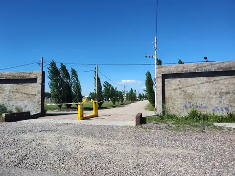 lote en barrio estilo campo