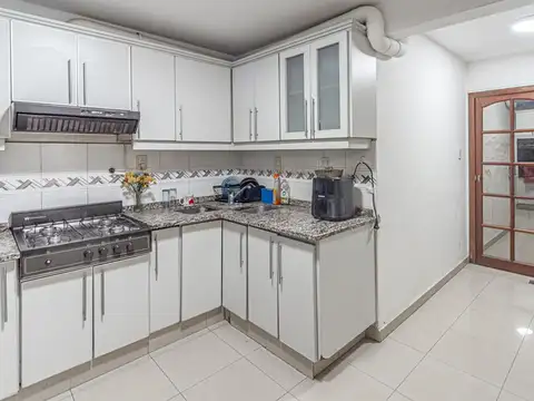 Departamento 4 ambientes con 1 baño