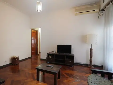 Venta PH 3 ambientes San Cristobal balcon lavadero