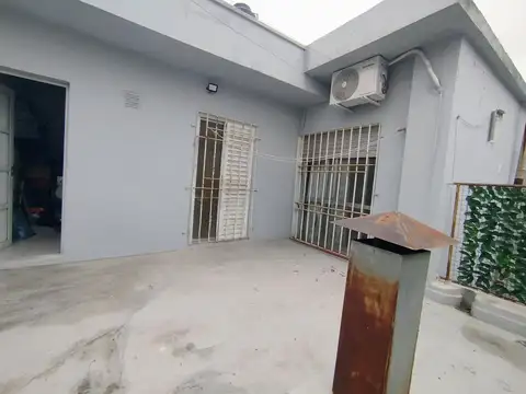 Casa en Venta con 4 cocheras