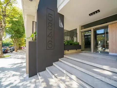 VENTA COCHERA  CUBIERTA EN VILLA URQUIZA