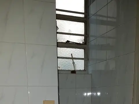 Local en Venta en Almagro, USD 300.000