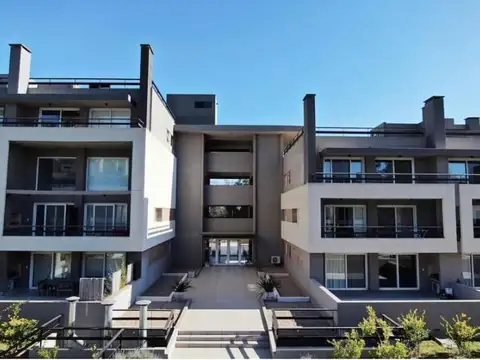 Mariano Acosta 2050 , Piso PB