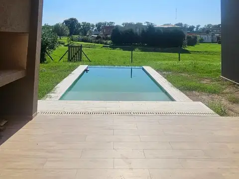 Casa en venta en Pilar del Este Santa Elena 5 ambientes
