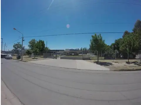 Galpon en Alquiler en Valentina Norte Urbana, USD 1