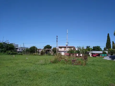 Terreno en Venta en Lambertucci, USD 220.000