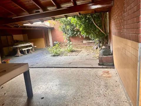 Casa en Venta en Lanus Oeste, USD 95.000