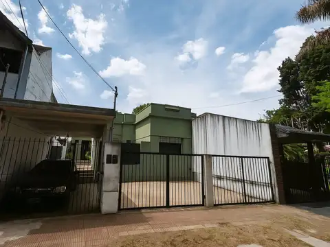 Profesor F. Agüer 5500