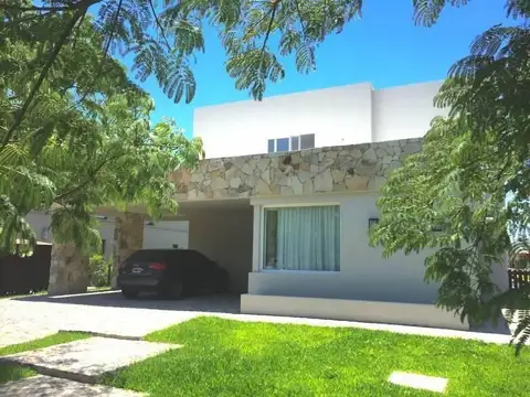 Casa  en Venta en Los Lagos, Nordelta, Tigre