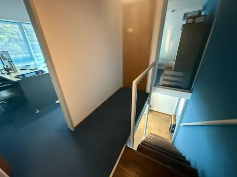 Oficina en Alquiler al Sur