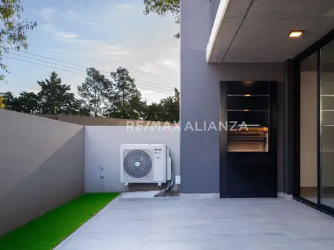 Departamento 3 ambientes con 2 baños