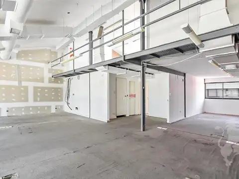 Oficina en Venta 20 años