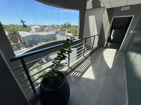 Oficina Monoambiente con 2 baños