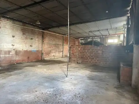 Oportunidad Galpón con oficina en venta San Pedro 330 m2