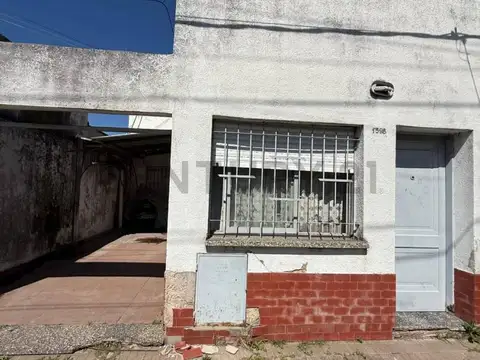 Casa en Venta. 76 entre 26 y 27.