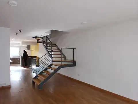 Depto Tipo Casa en Venta 10 años