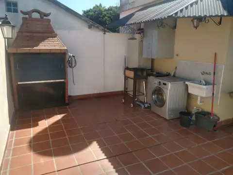 Depto Tipo Casa en Venta de 3 ambientes