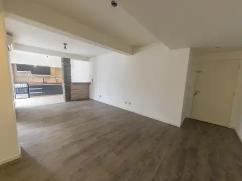 Departamento en Alquiler en Floresta, $ 850.000