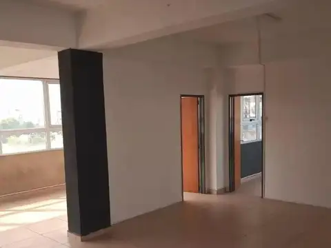 Oficina en Venta al Norte