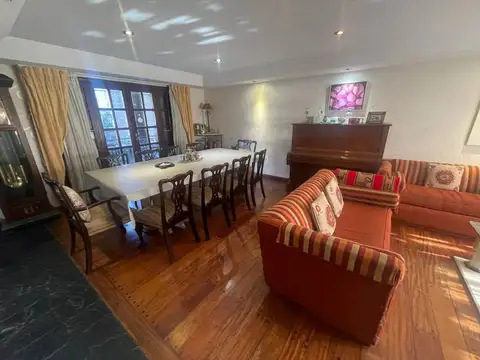 Casa en Venta en Bernal, USD 340.000