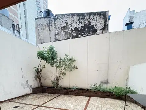 Venta departamento Alberdi un dormitorio con patio