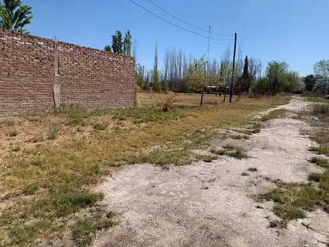 VENTA LOTE 2.095 METROS   Guaymallén