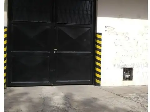 Galpon en Venta 35  mts Fondo