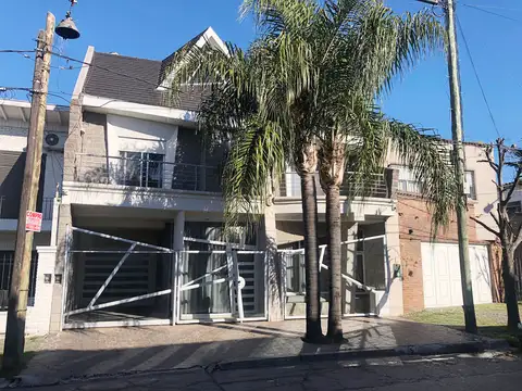 Casa - Venta - Argentina, Ramos Mejía - CANGALLO 476