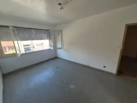 OPORTUNIDAD VENTA DEPTO 3 AMB MERLO CENTRO SUPER AMPLIO