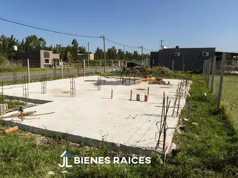 Terreno en Venta 30  mts Fondo