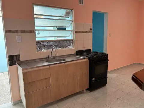 Depto Tipo Casa en Alquiler de 2 ambientes