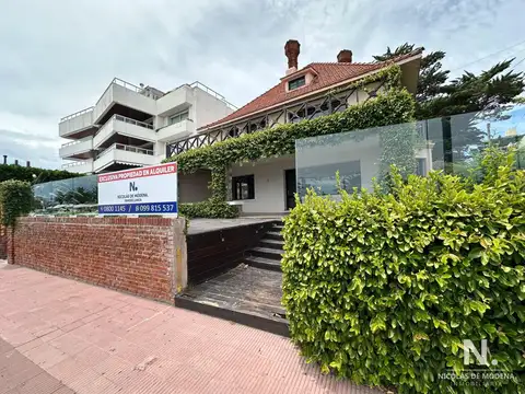 Casa en Alquiler Temporal de 6 dormitorios