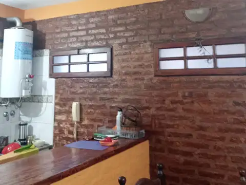 Departamento en Venta en Los Hornos, USD 65.000