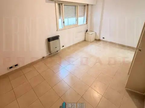 ALQUILER MONOAMBIENTE EN QUILMES CENTRO.