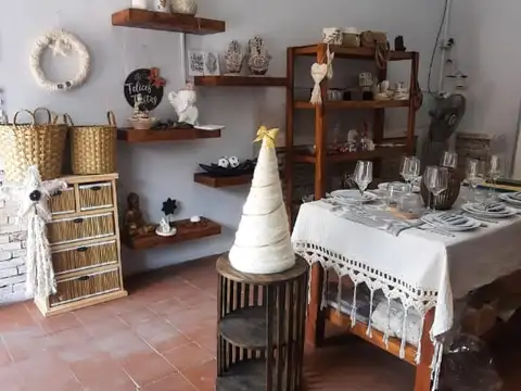 Vendo dos locales comerciales centro de Helvecia Santa Fe