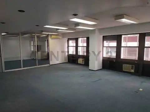Oficinas en zona financiera Microcentro. 25 de mayo y Avda. Corrientes.