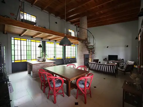 Campo en Venta con Alambrado