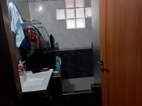 Casa en Venta en Villa Martelli, USD 240.000