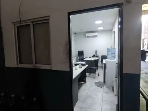 ALQUILER GALPON 400 M2  VILLA SOLDATI