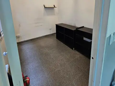 Oficina Monoambiente con 2 baños