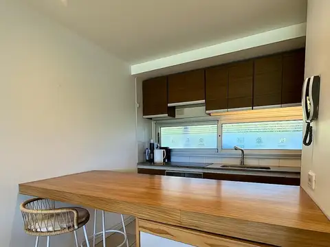 Departamento en Alquiler con 1 cocheras