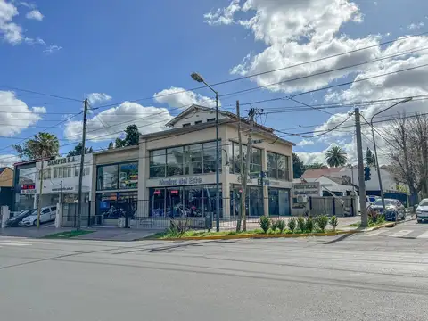 Local en Venta en Victoria Barrio Centro, USD 770.000