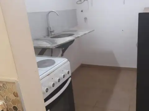 calle 33 entre 10 y 11 700