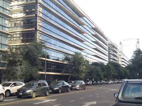 ALQUILER DE OFICINA CORPORATIVA c/2 COCHERAS (opcionales) - MADERO CENTER