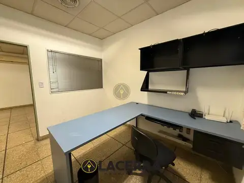 Oficina en Alquiler en Villa Ballester, $ 1.500.000
